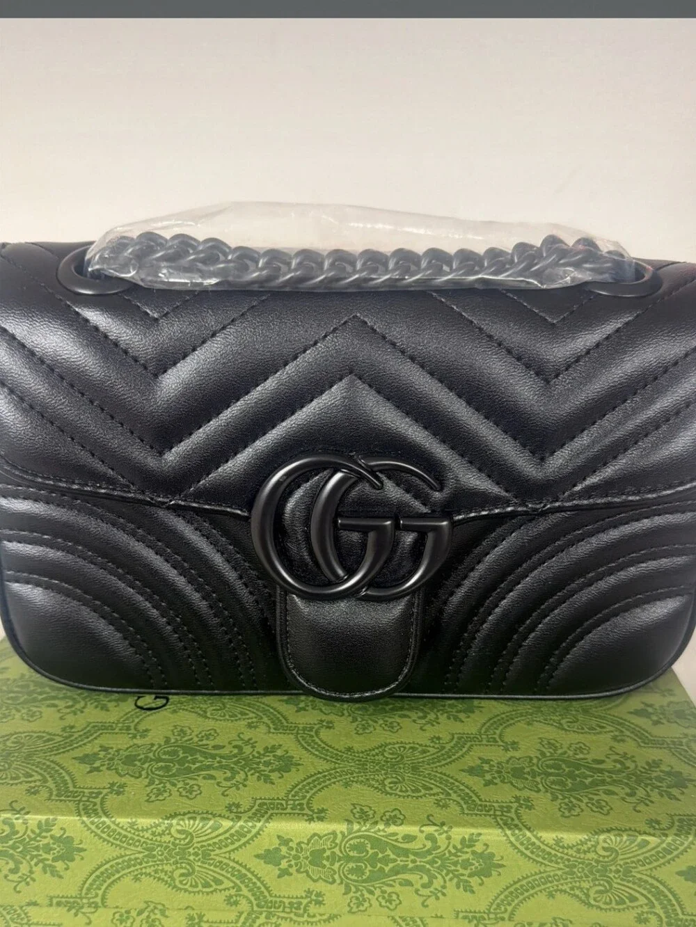 Gucci Black Quilted GG Marmont Crossbody with Chain Strap - Picture 3 of 6